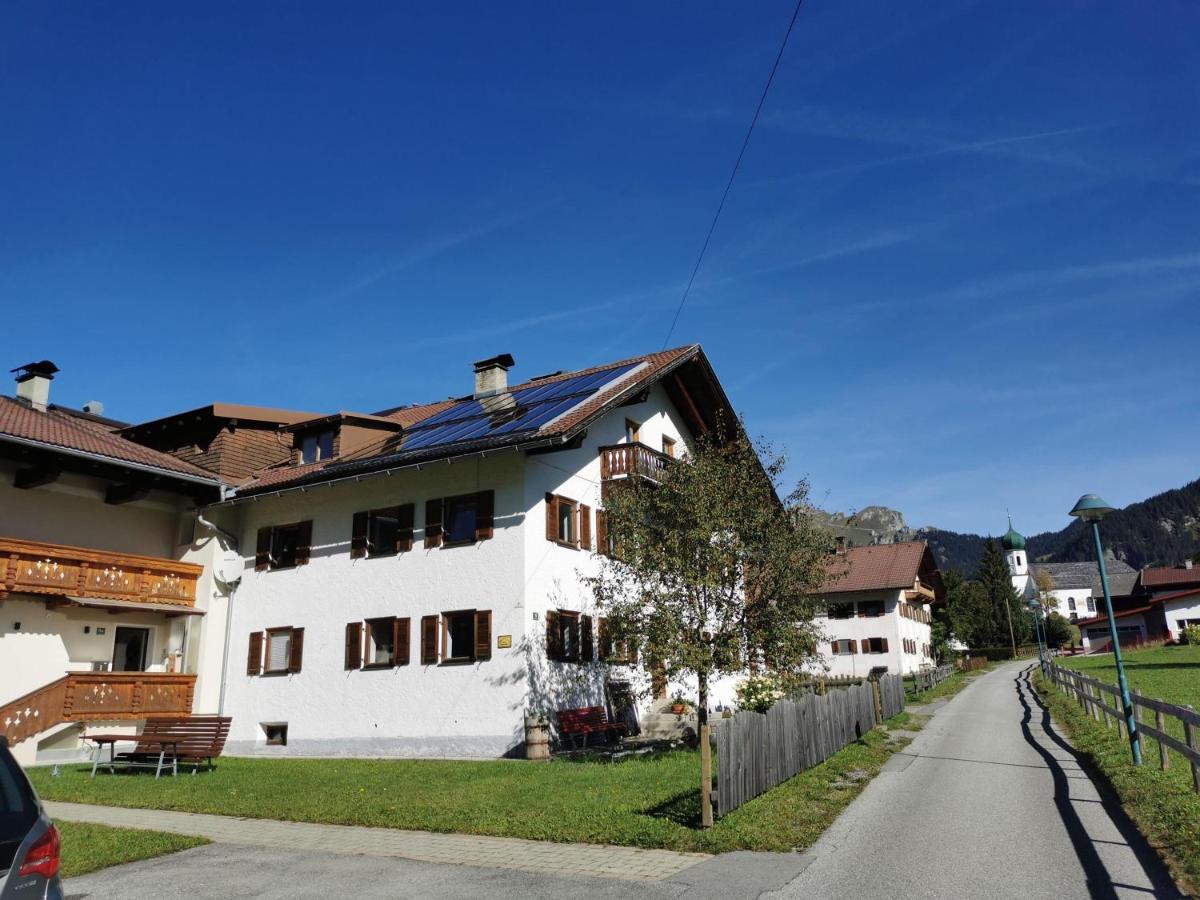 Rosa'S Ferienhaus Ferienwohnung Rote Flueh Grän Extérieur photo